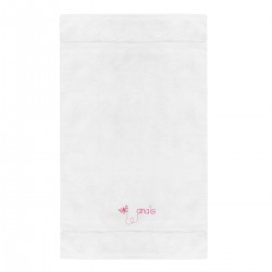Serviette brodée avec papillon