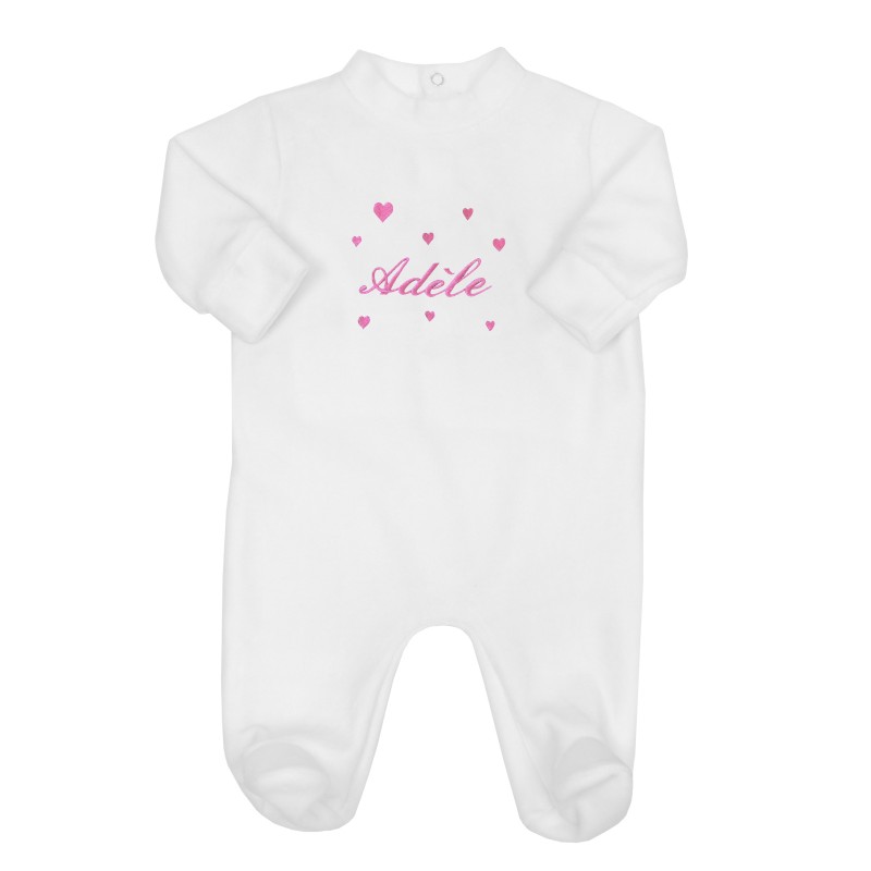 Pyjama bébé personnalisé avec des cœurs