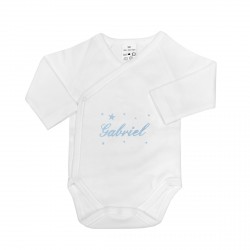 Body croisé personnalisé au prénom du bébé avec des étoiles.